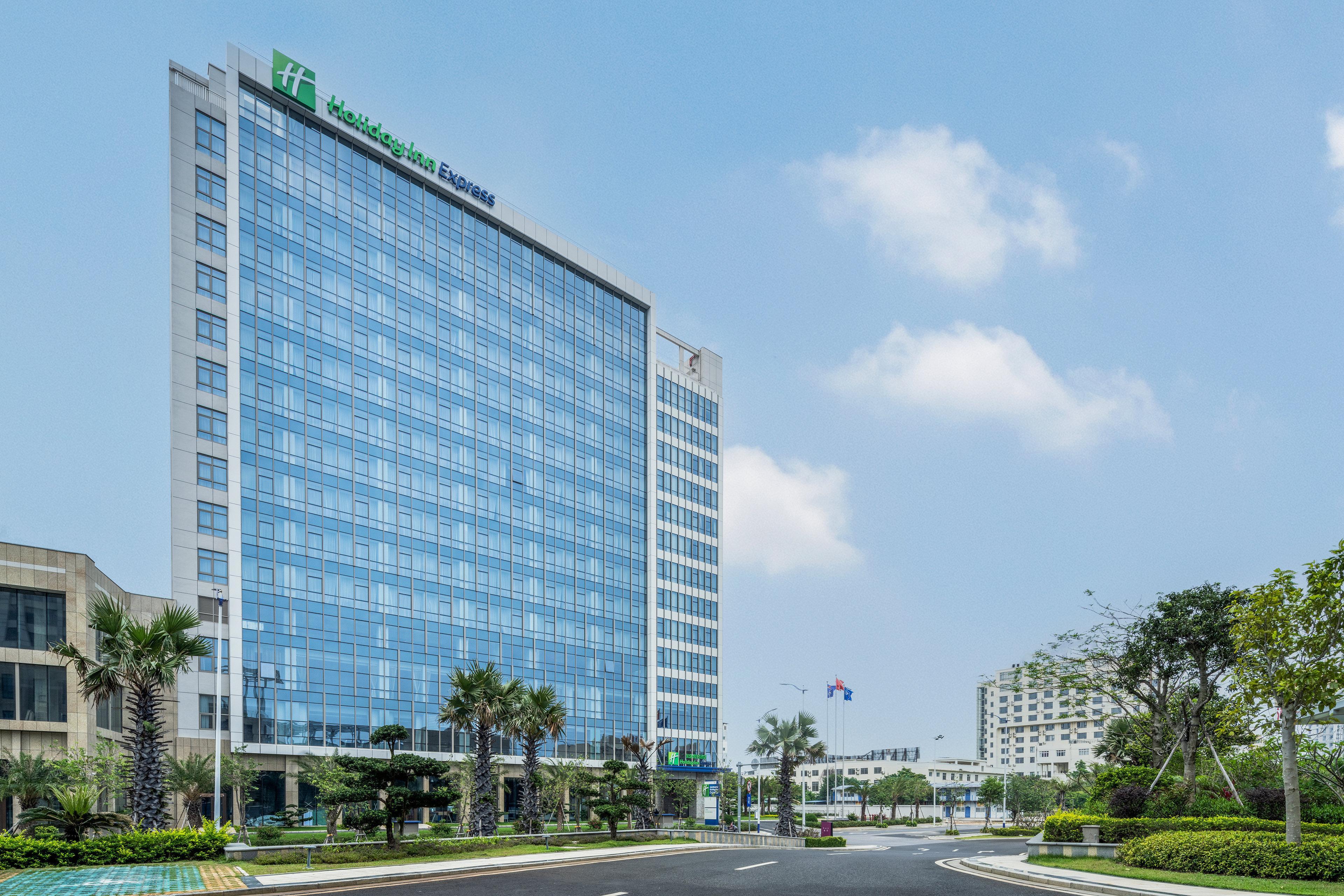 Holiday Inn Express Beihai Silver Beach By Ihg Exterior photo